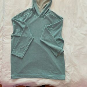 Men’s reversible pullover hoodie